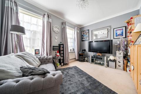 1 Barrow Close, Billingshurst, RH14 9SW