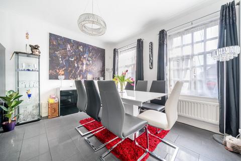 1 Barrow Close, Billingshurst, RH14 9SW