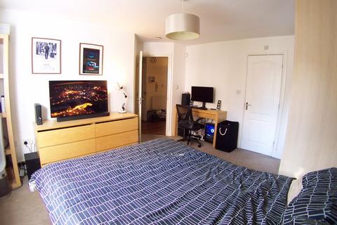 7 Cherry Court, Headingley, Leeds, LS6 2WB