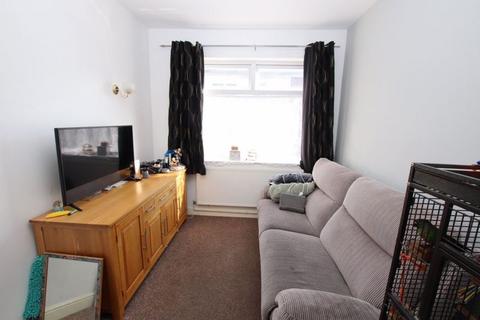 3 bedroom terraced house for sale, COMBE STREET, CLEETHORPES