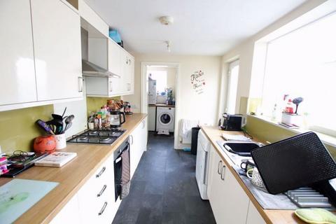 3 bedroom terraced house for sale, COMBE STREET, CLEETHORPES