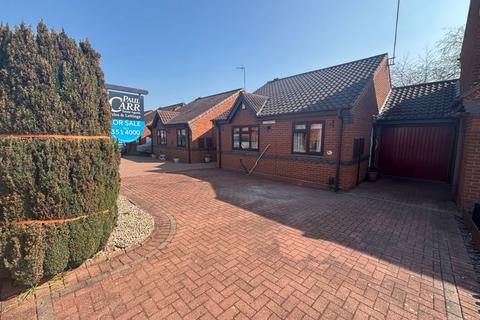 2 bedroom detached bungalow for sale