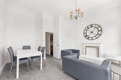 2 bedroom flat to rent, Cumberland Street, Pimlico, London, SW1V