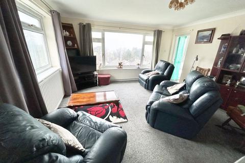 2 bedroom apartment for sale, Parc Hen Blas Estate, Llanfairfechan