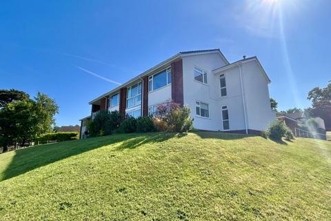 2 bedroom apartment for sale, Parc Hen Blas Estate, Llanfairfechan