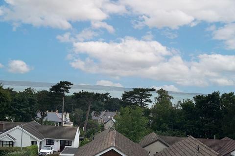 2 bedroom apartment for sale, Parc Hen Blas Estate, Llanfairfechan