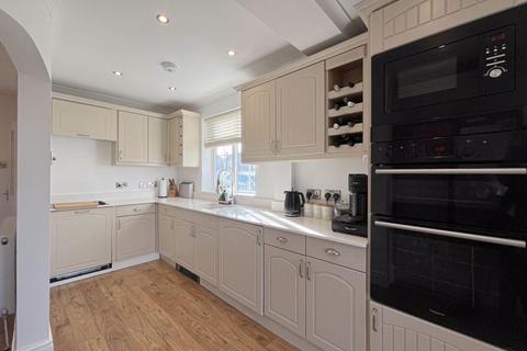 39 Highfields Road, Chasetown, Burntwood, WS7 4QS