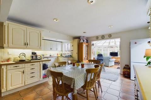 undefined, Headley Heath Approach, Boxhill