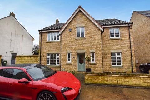 4 bedroom detached house for sale, Normangate, Ailsworth