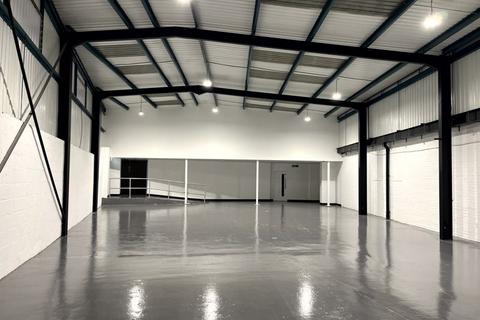 Property to rent, NEWLY REFURBISHED INDUSTRIAL / OFFICE UNIT