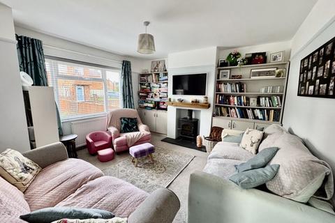 50 Clapton Approach, Wooburn Green, High Wycombe, HP10 0DP