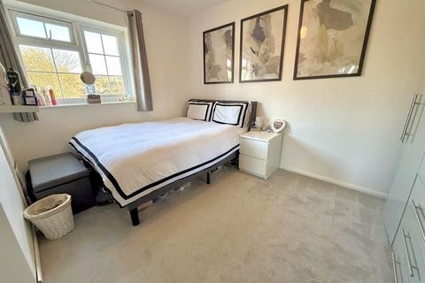 5 Bowmans Close, Dunstable, LU6 3LB