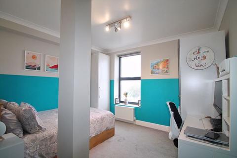 2 bedroom apartment for sale, Station Road, Harrow