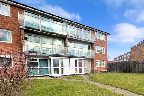 2 bedroom flat for sale, Gale Moor Avenue, Gosport PO12