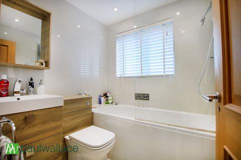 21 Cassandra Gate, Cheshunt, Waltham Cross, EN8 0XE