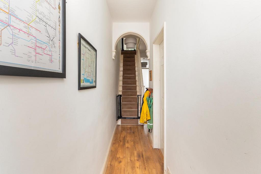 0 S7 SSG - Hallway A.jpg