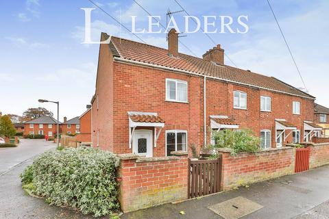 3 bedroom semi-detached house to rent, St. Faiths Road, NR6