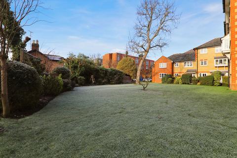2 bedroom retirement property for sale, High Street, Rickmansworth WD3