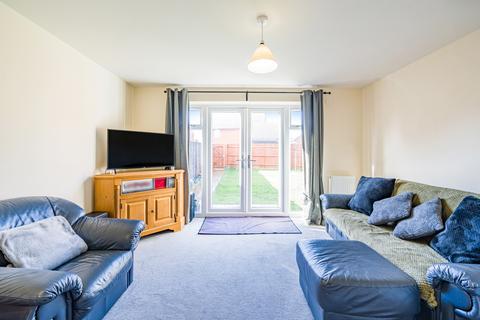 6 Brambling Way, Hardwicke, Gloucester, GL2 4DS