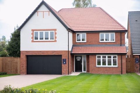 4 bedroom detached house for sale, Western Road, Hagley DY9