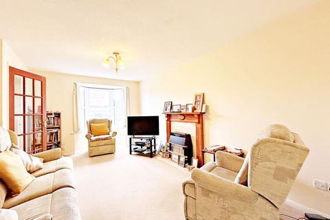 9 Chestnut Close, Lower Moor, Pershore, WR10 2RE
