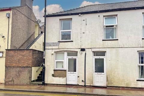 2 bedroom end of terrace house for sale, Victoria Place, Bethesda, Bangor, LL57