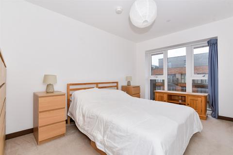 2 bedroom apartment for sale, Rosalind Drive, Maidstone, Kent