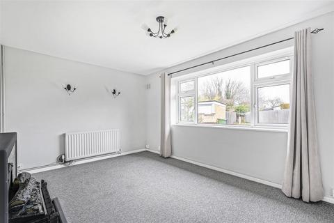2 Cambridge Road, Fulbourn, Cambridge, CB21 5HQ