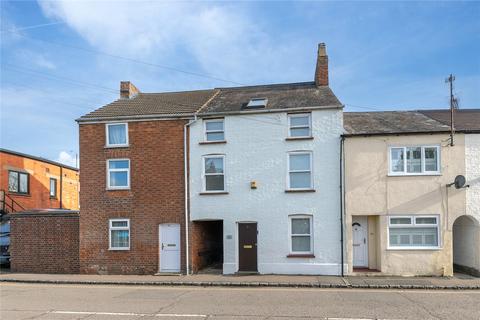 3 bedroom terraced house for sale, Caldecote Street, Newport Pagnell, Buckinghamshire, MK16