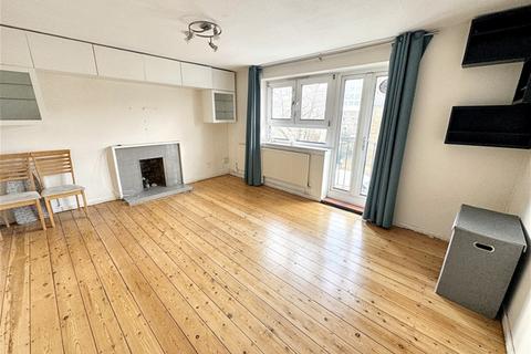 2 bedroom flat to rent, Bisson Road, Stratford