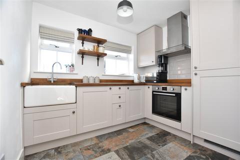 1 bedroom terraced house for sale, School Street, Tingley, Wakefield, West Yorkshire