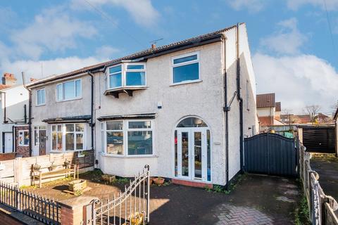 3 bedroom semi-detached house for sale, Avondale Road, Stretford, Manchester, M32