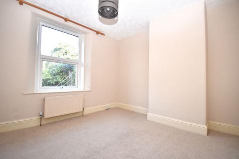 3 bedroom terraced house to rent, North Street, Okehampton