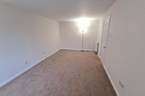 2 bedroom flat to rent, Redmire Close, Darlington, DL1