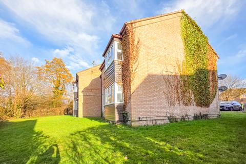 33 Brecken Close, St Albans, AL4 9LF