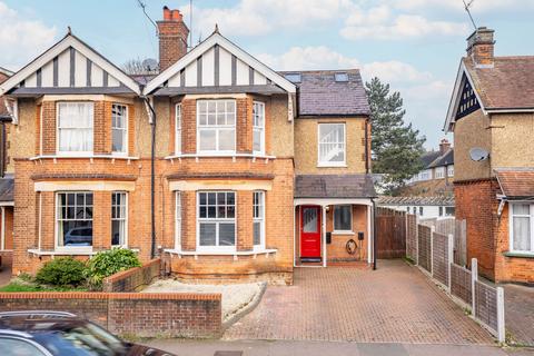 5 bedroom semi-detached house to rent, Hatfield Road, Hertfordshire AL1