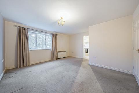 2 bedroom apartment to rent, Nottage Crescent, Essex CM7