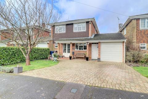 4 bedroom detached house for sale, The Rosary, High Wycombe HP15