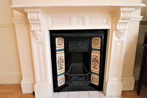 28 Airlie Gardens, Ilford, IG1 4LB
