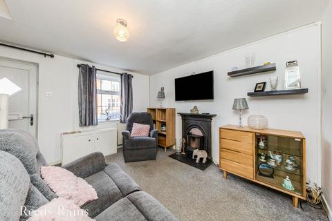 122 Black Road, Macclesfield, SK11 7BZ