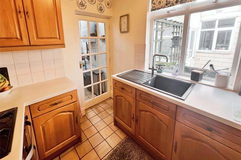 3 bedroom semi-detached house for sale, Lichfield Road, Burton-on-Trent DE14