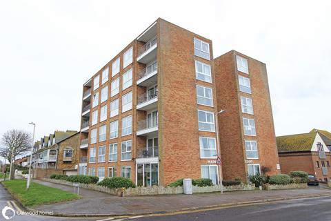 2 bedroom flat for sale, Mckinlay Court, Minnis Bay, Birchington