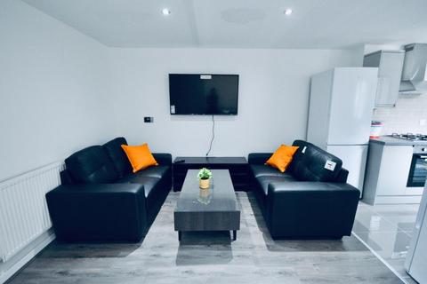 4 bedroom house share to rent, Hannan Road, Liverpool L6