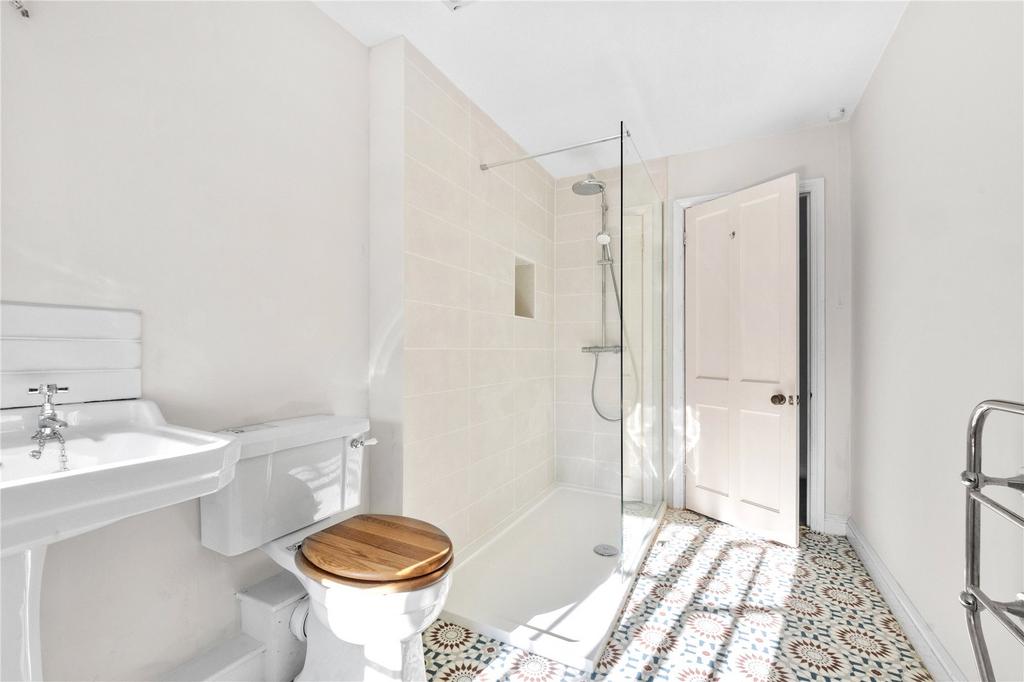 Ensuite