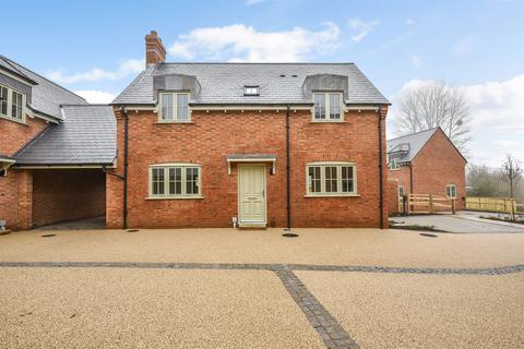 3 bedroom link detached house for sale, Fordingbridge