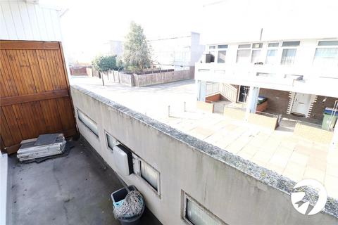 117 Holstein Way, Erith, DA18 4DH