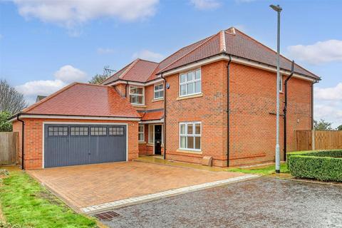 74 Bell Hill Close, Billericay, CM12 9QJ