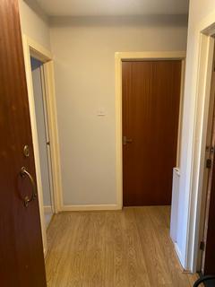 2 bedroom flat to rent, Heathfield, Swansea SA1