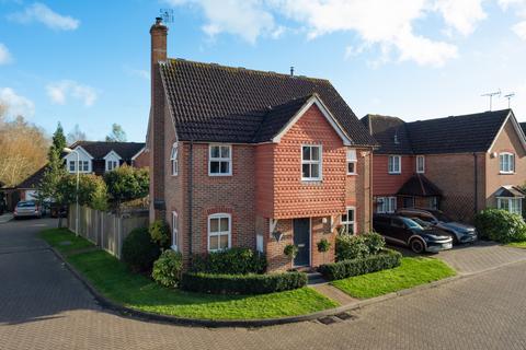 4 bedroom detached house for sale, Water Meadows, Fordwich