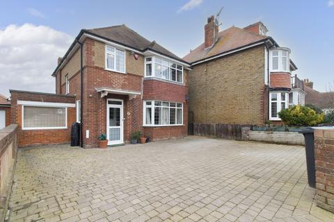 4 bedroom detached house for sale, Margate, CT9